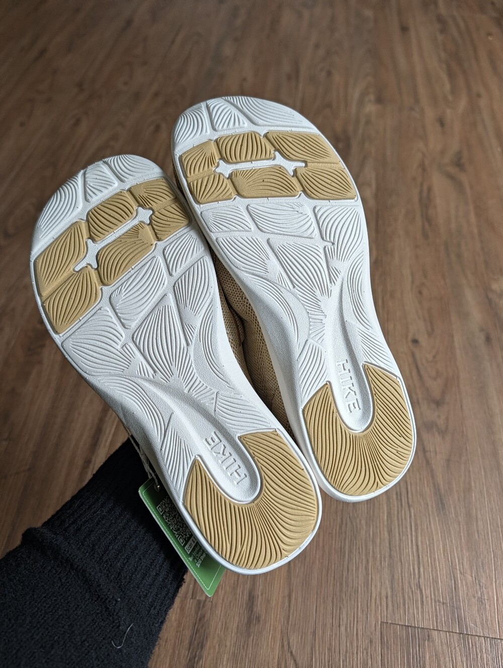 NWT Hike Footwear Barefoot Casual Tan Slip-On Shoes - Picture 3 of 7